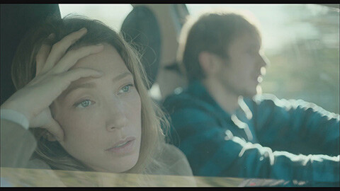 裏の顔（字幕）