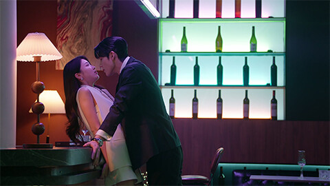 契約結婚3年目～恋に落ちるなんて聞いてません！～ 第二話「デザインに繋がれる二人」